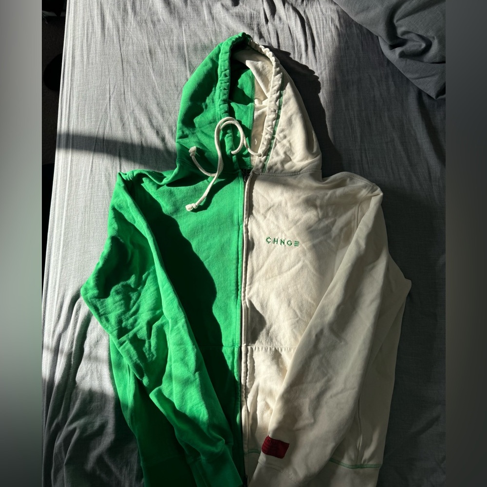 CHNGE zip up